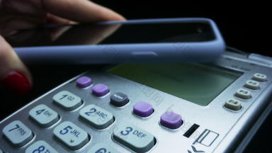 客户支付移动<strong>电话</strong>回来终端NFC技术
